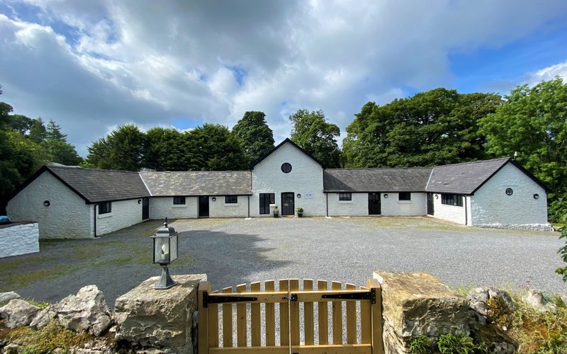 Stables Wellbeing, Trap